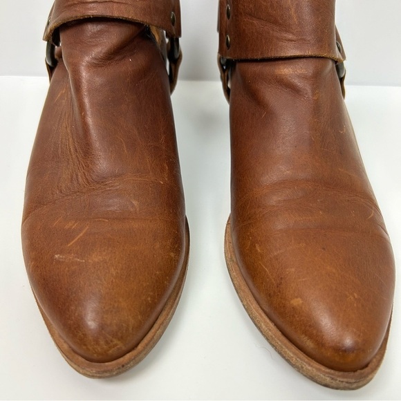 FRYE Women's Ray Harness back zip ankle boots distressed leather size: 7 1/2 - Picture 3 of 12